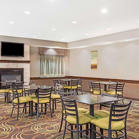 Days Inn By Wyndham Brewerton/ Syracuse Near Oneida Lake Esterno foto