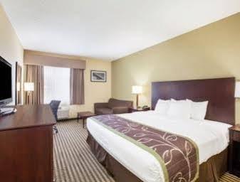 Days Inn By Wyndham Brewerton/ Syracuse Near Oneida Lake Esterno foto