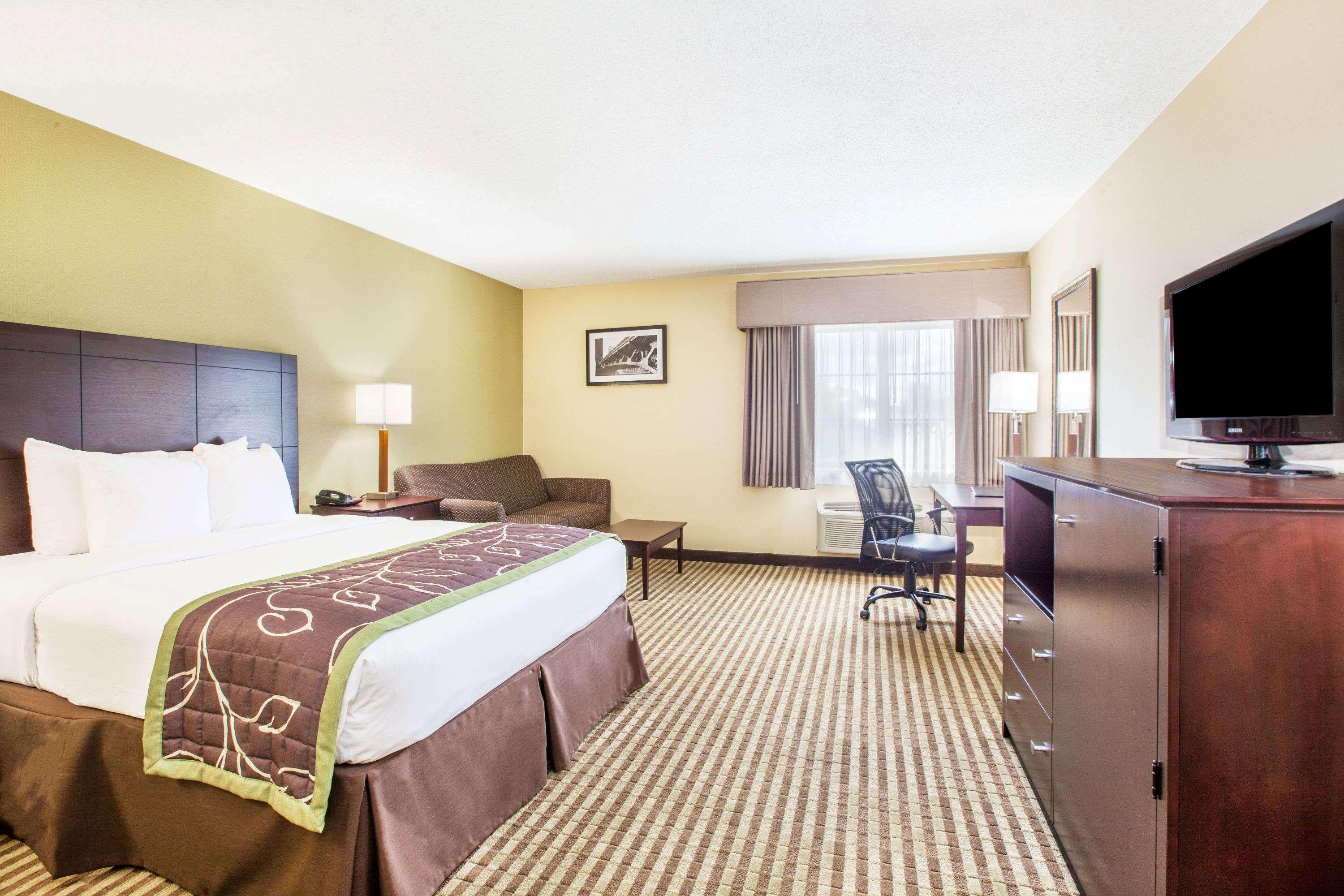 Days Inn By Wyndham Brewerton/ Syracuse Near Oneida Lake Esterno foto